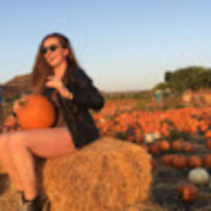 Meet your Posher, Maxine